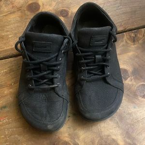 ⭐️Altra Mens Casual/Dress Sneakers